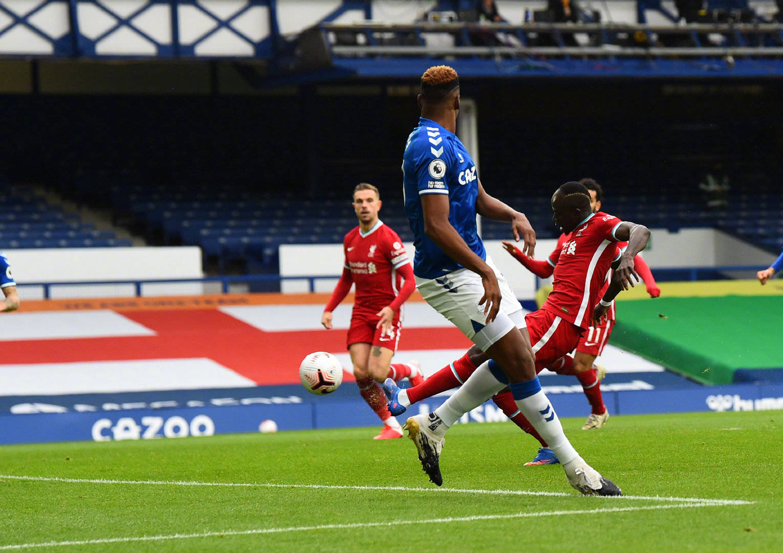 6人来说 6人来说